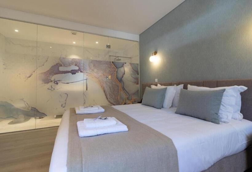 スタンダードルーム, Salmanha Residence