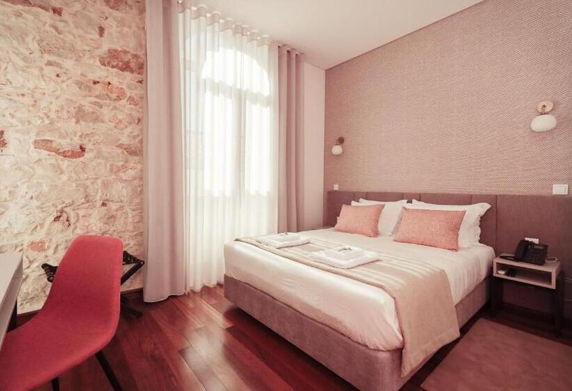 スタンダードルーム, Salmanha Residence