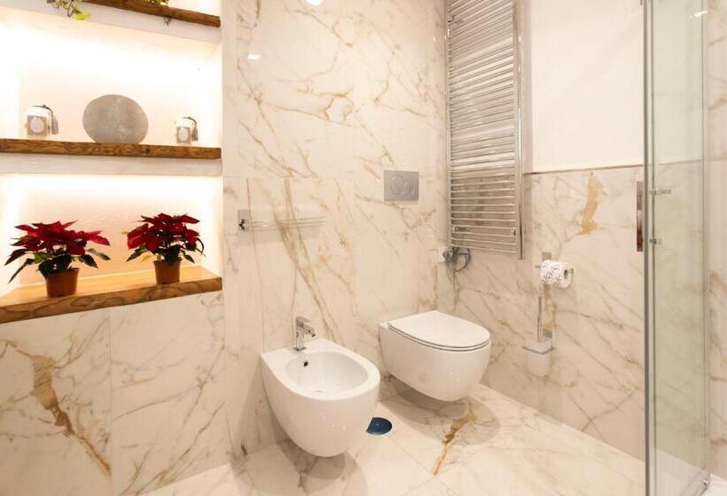 חדר דלוקס לארבעה, B&b Palazzo Fracassini