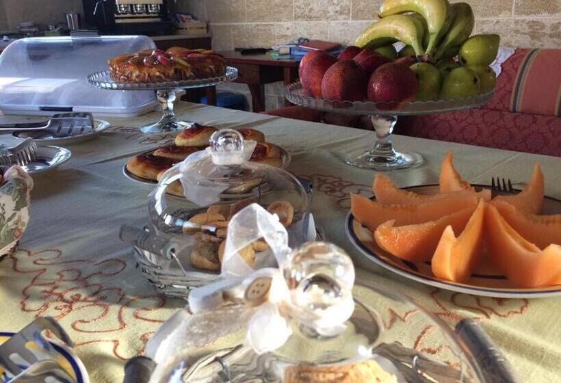 Номер Стандарт Вид на Море, Le Fanciulle