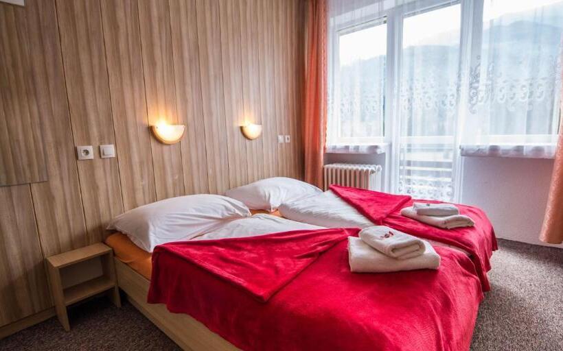 اتاق استاندارد, Magura