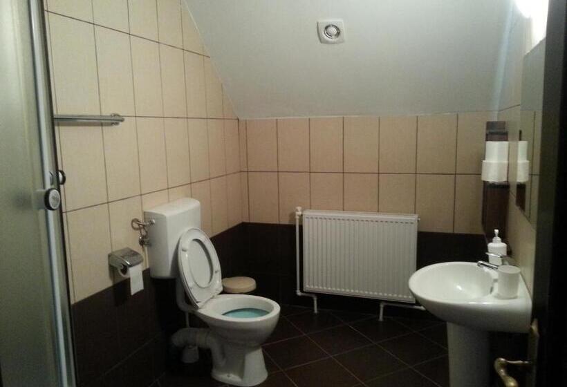 اتاق استاندارد سه نفره, Casa De Vacanta Spiritul Deltei