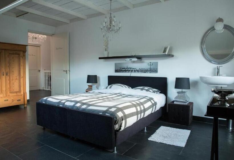 スタンダードルーム, B&b Van Hunebed Naar Jullie Bed