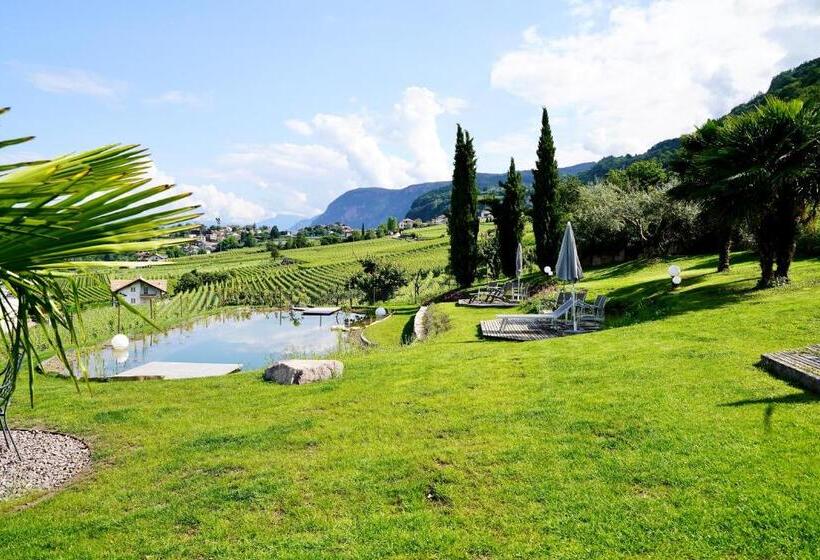 דירה בת חדר שינה 1 עם מרפסת, Burgunderhof