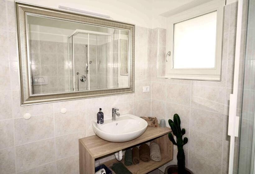 Апартаменты 1 Спальня с Балконом, Burgunderhof