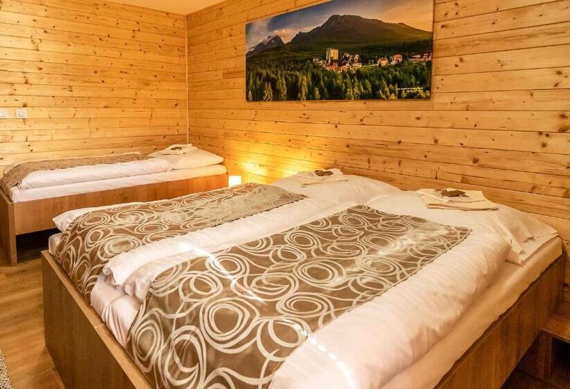 בקתת חדר, Granit Smrekovica