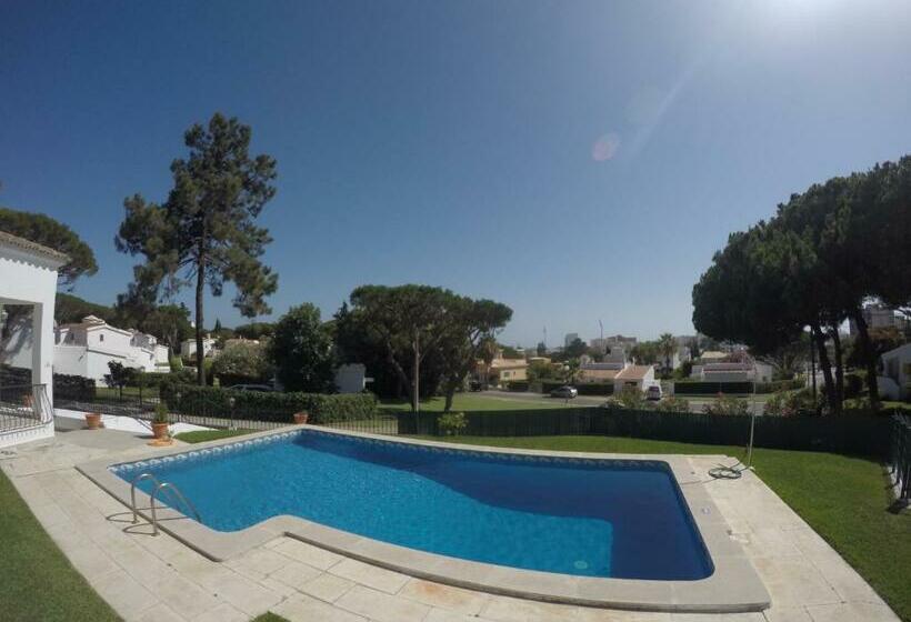 别墅: 1间卧室带游泳池, Vila Ninita