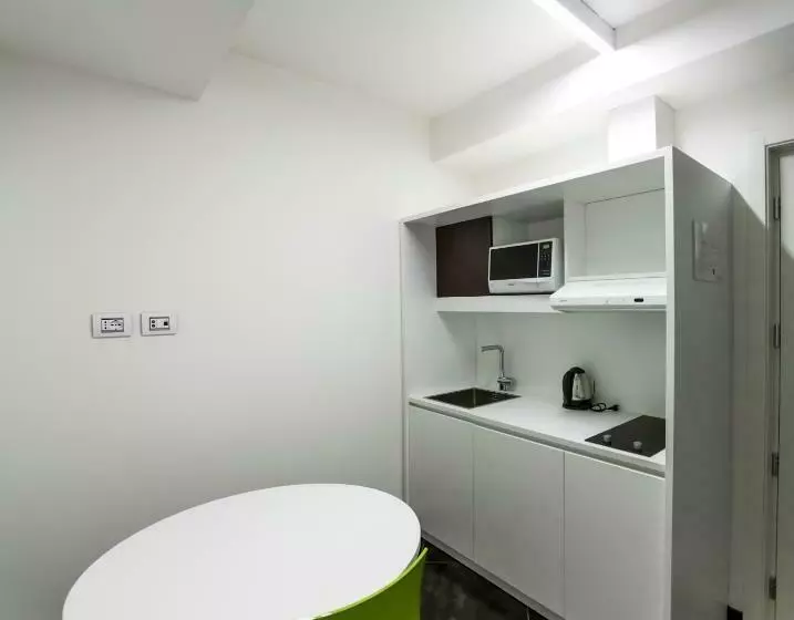 آپارتمان 1 خوابه, 57 Reshotel Orio