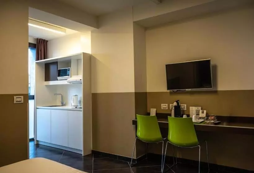 آپارتمان 1 خوابه, 57 Reshotel Orio