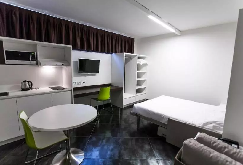 آپارتمان 1 خوابه, 57 Reshotel Orio