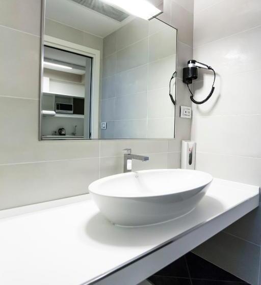 スタンダードシングルルーム, 57 Reshotel Orio