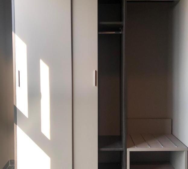 キングサイズベッドのスタンダードルーム, 57 Reshotel Orio