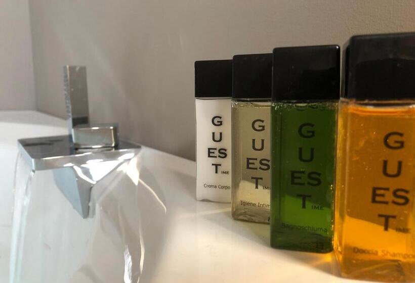 キングサイズベッドのスタンダードルーム, 57 Reshotel Orio