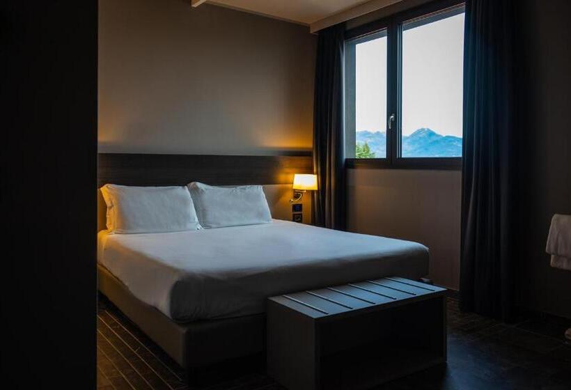 スーペリアシングルルーム, 57 Reshotel Orio