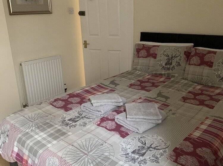 חדר משפחתי, Acer Lodge Guest House