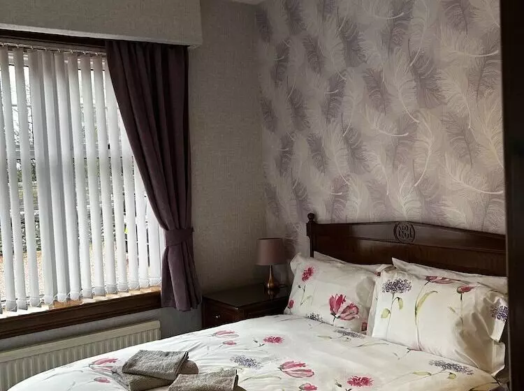 اتاق استاندارد, Acer Lodge Guest House