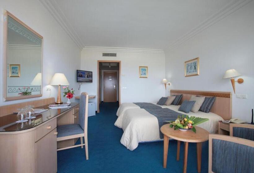 اتاق سه نفره سوپریور با چشمانداز دریا, Bizerta Resort Congres & Spa