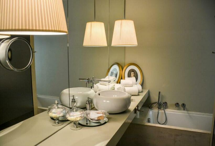 Номер Стандарт Индивидуальный, Carmo S Boutique Hotel   Small Luxury Hotels Of The World