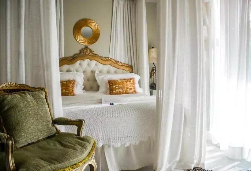 プレステージルーム, Carmo S Boutique Hotel   Small Luxury Hotels Of The World