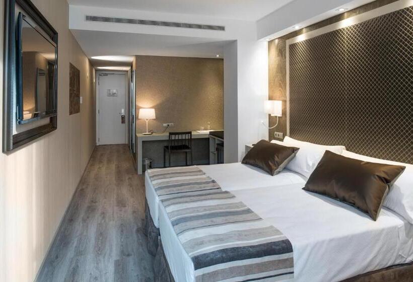 اتاق استاندارد, Catalonia Square 4* Sup