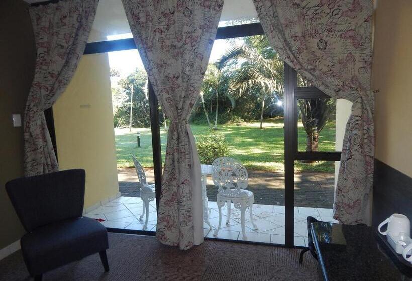 스탠다드 룸 킹사이즈 침대, Elephant Lake