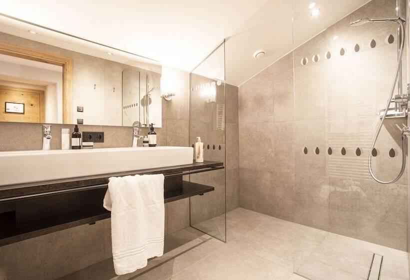 جناح عائلي, Habicher Hof 4 Sterne Superior