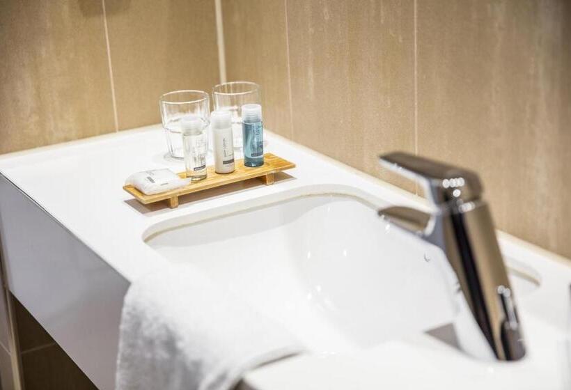 身障者適用スタンダードルーム, Holiday Inn Amsterdam   Arena Towers, An Ihg