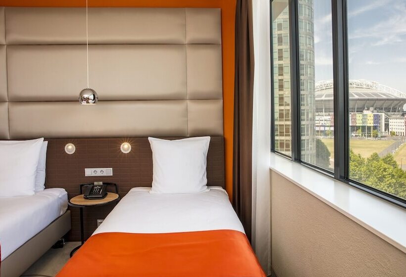 带观景的标准间, Holiday Inn Amsterdam   Arena Towers, An Ihg