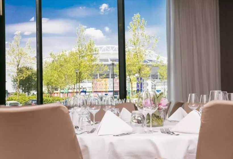 اتاق استاندارد با چشم‌انداز, Holiday Inn Amsterdam   Arena Towers, An Ihg
