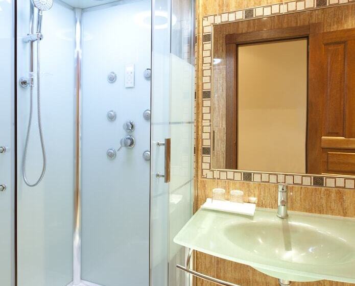 اتاق استاندارد, Mirador Puerta Del Sol