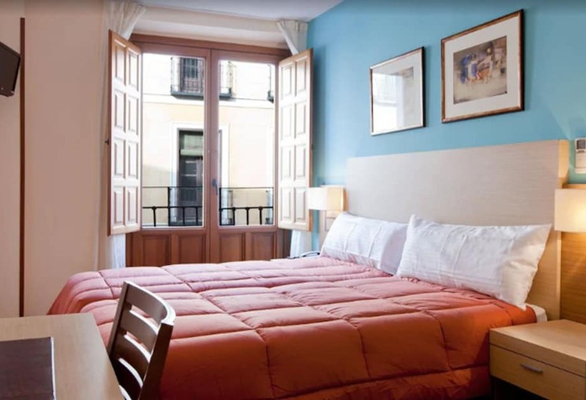 اتاق رمانتیک, Mirador Puerta Del Sol