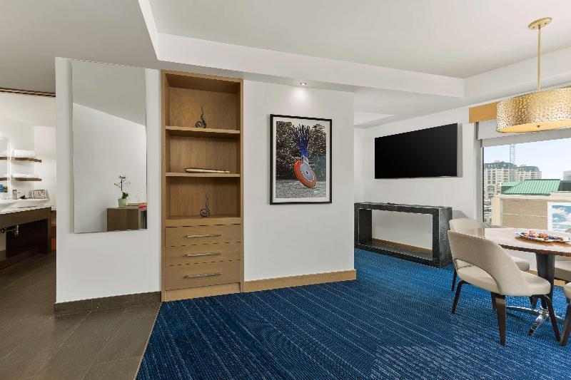 اتاق استاندارد یک نفره, Mirador Puerta Del Sol