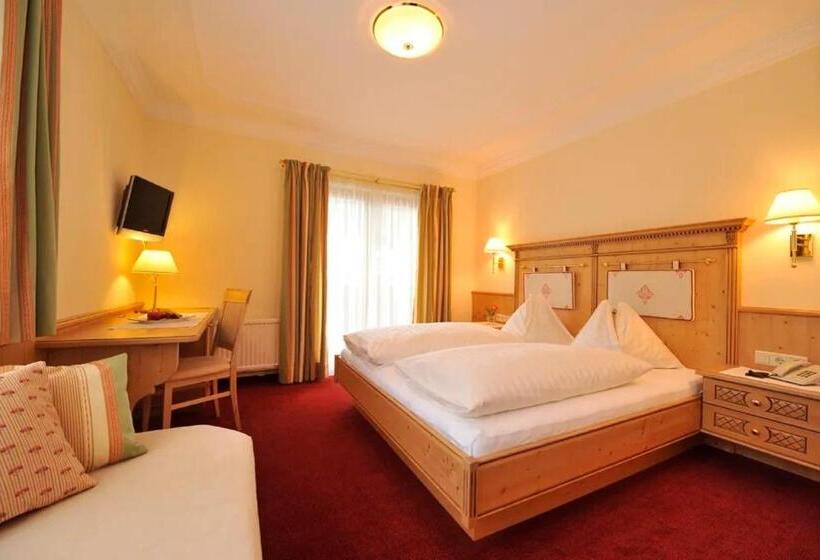 스탠다드 룸, Alpines Gourmet Hotel Montanara