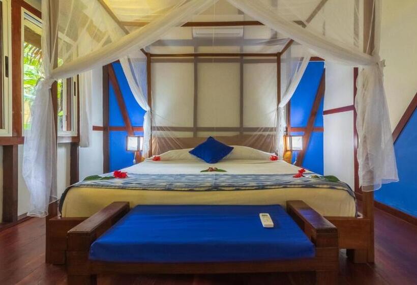 سوییت جونیور, Namuwoki Lodge