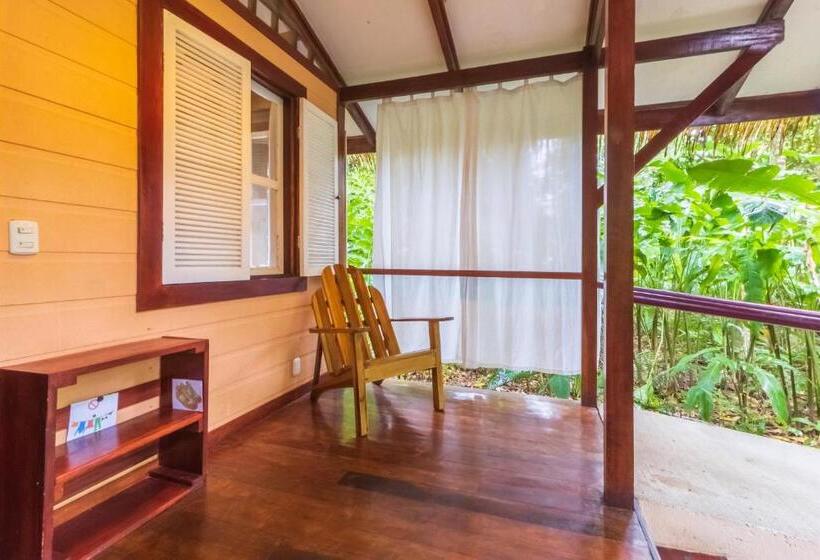 غرفة ديلوكس ثلاثية, Namuwoki Lodge