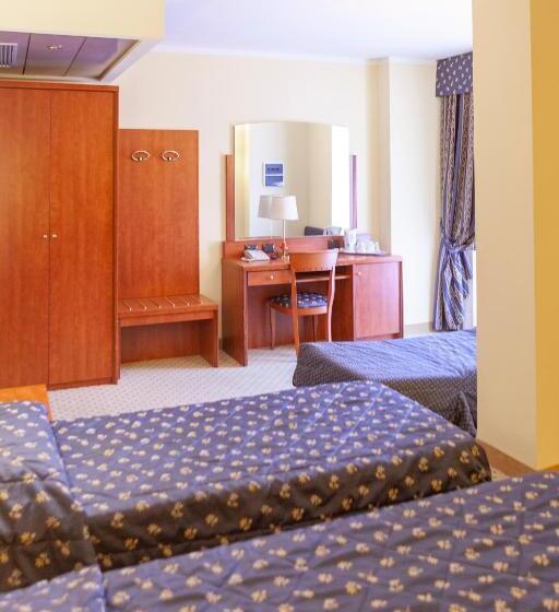 스탠다드 트리플 발코니 룸, Olivo