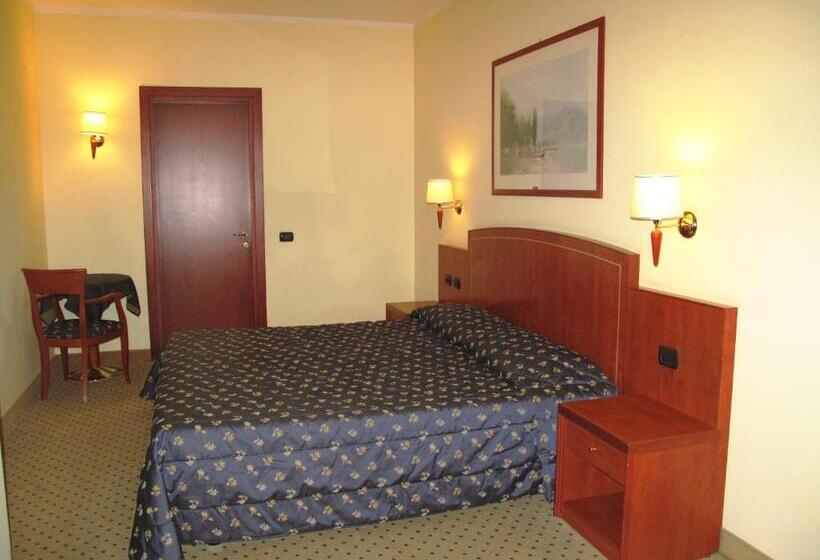 스탠다드 트리플 발코니 룸, Olivo