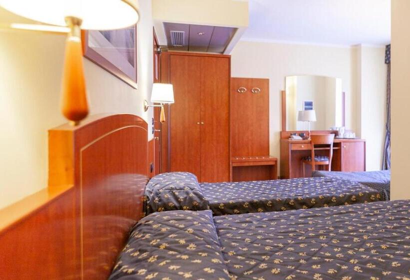 4인용 스탠다드 룸, Olivo