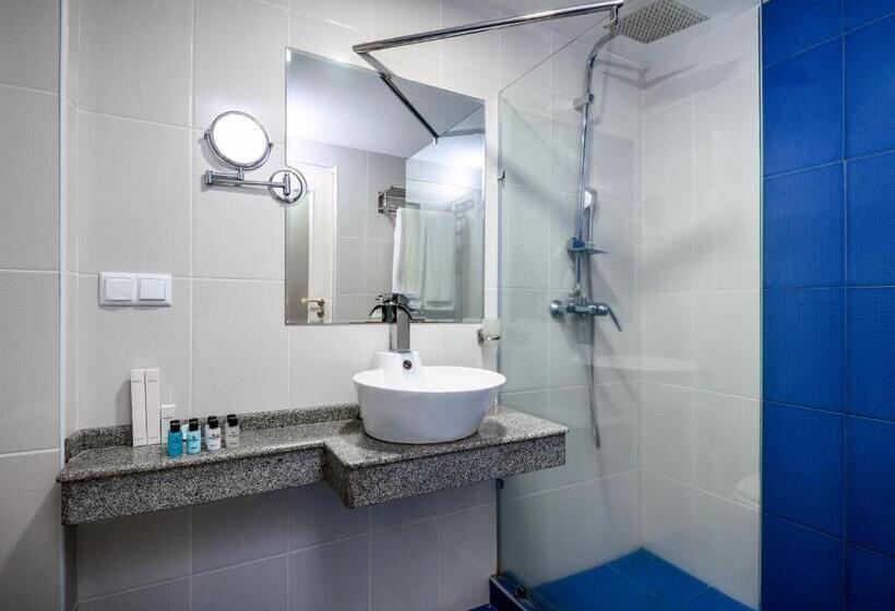 디럭스 룸, Royal Plaza By Stellar Hotels, Yerevan