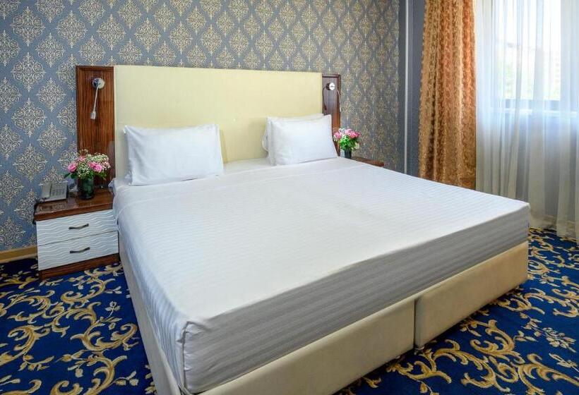 디럭스 룸, Royal Plaza By Stellar Hotels, Yerevan