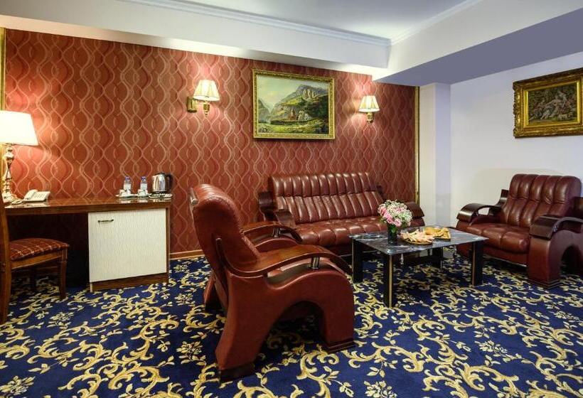수피리어 스위트, Royal Plaza By Stellar Hotels, Yerevan