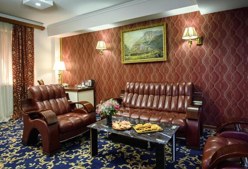 수피리어 스위트, Royal Plaza By Stellar Hotels, Yerevan