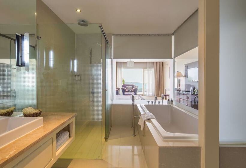 اتاق لوکس با چشمانداز دریا, Sea Links Beach