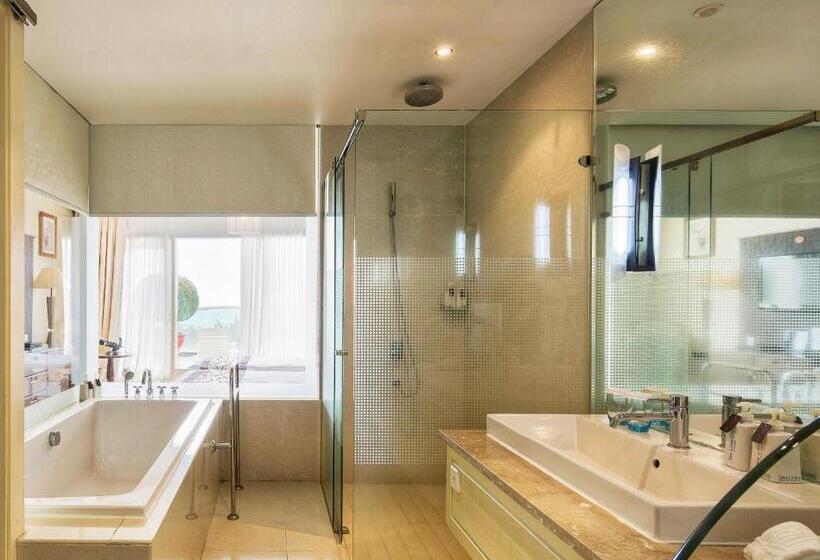 اتاق سوپریور با چشمانداز دریا, Sea Links Beach