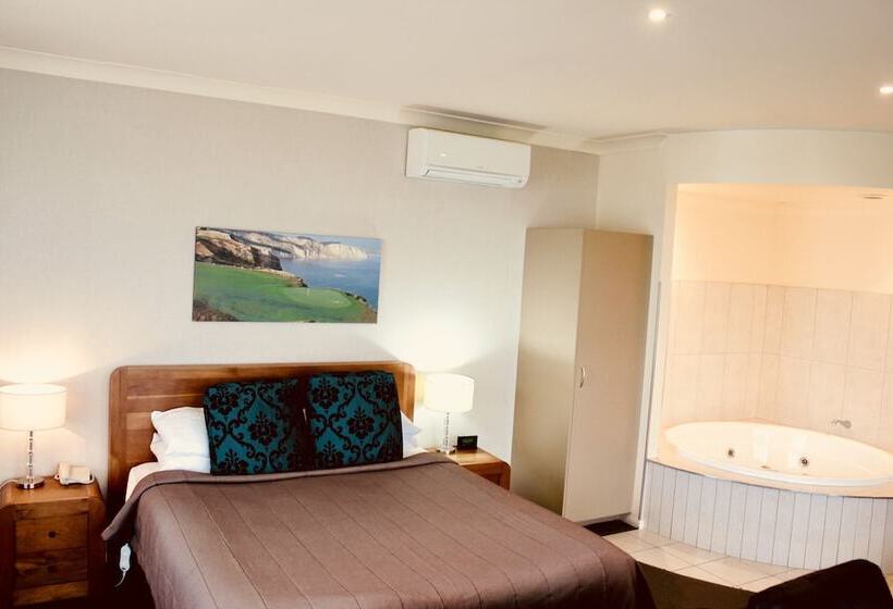 Студия Премиум, The Nautilus