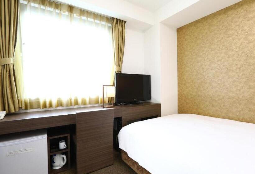 베이직 룸 더블 침대, Wing International Himeji