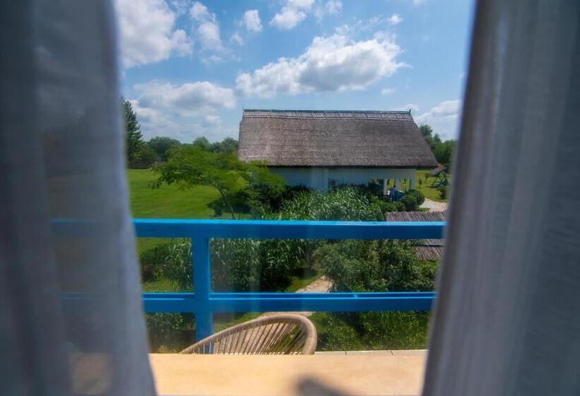 Номер Deluxe с Балконом, Cherhana Resort