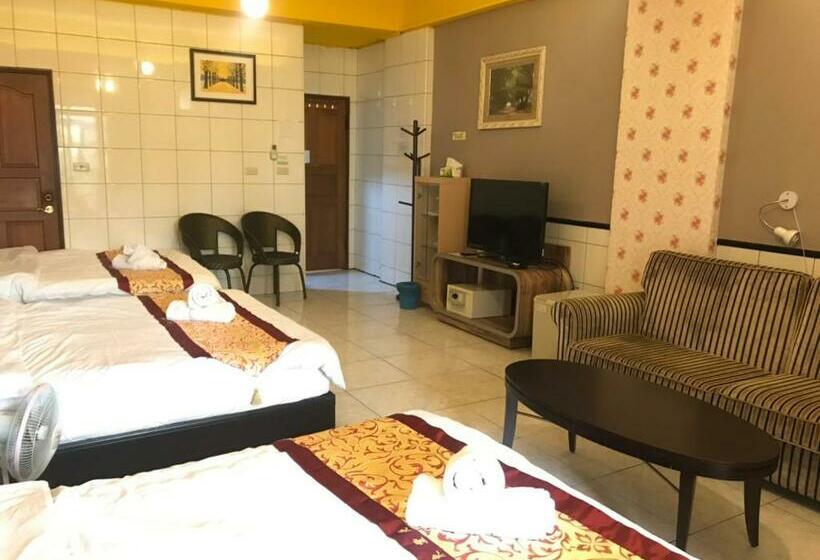 اتاق خانوادگی, Tainan Suite 1