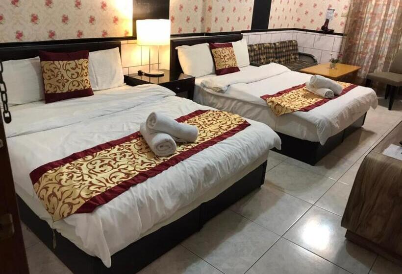 اتاق استاندارد چهار تخته, Tainan Suite 1