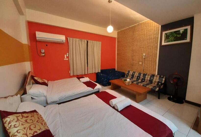 اتاق خانوادگی, Tainan Suite 1